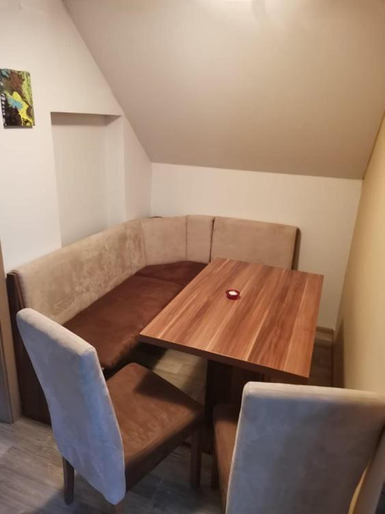 Apartmán Damiko Appartamento Chřibská Esterno foto